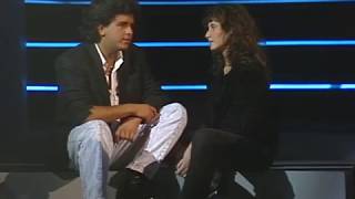 Glenn Medeiros amp Elsa Lunghini  Un roman damitie  Studio performance 16101988 [upl. by Gibby]