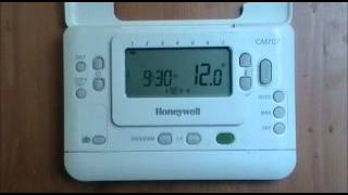 Honeywell CM707 Digital Programmable Room Thermostat user demonstration from AdvantageSW [upl. by Alleinnad722]