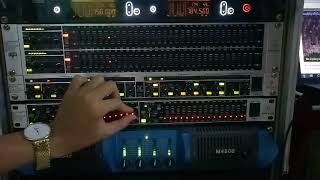 Equalizer Behringer FBQ1502 [upl. by Chelsie138]