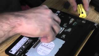 Acer One Aspire D270 SSD and Ram Upgrade [upl. by Phaedra]